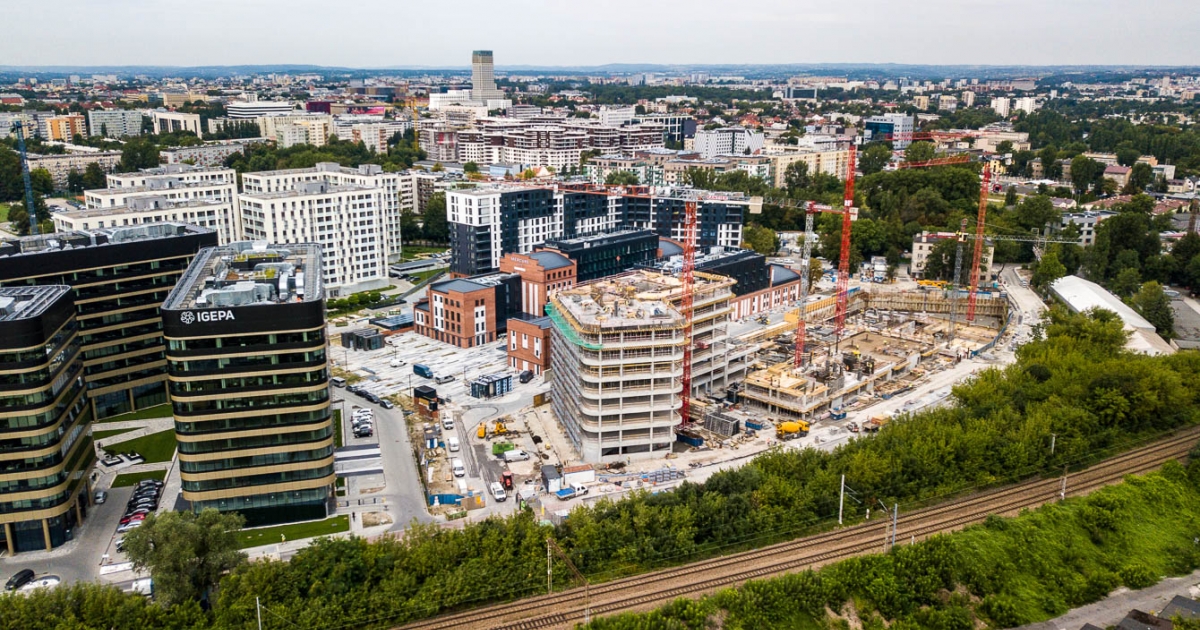 Mieszkania biura i usługi w miejscu dawnej fabryki wódki ZDJĘCIA