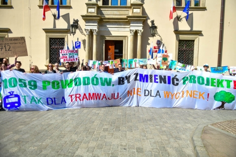 PROTEST_UMK