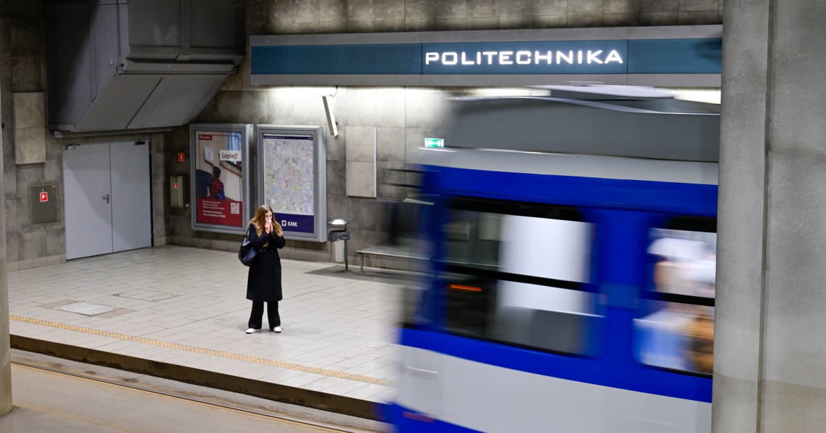 Krakowskie metro zalicza opóźnienie. To dopiero początek wyboistej drogi