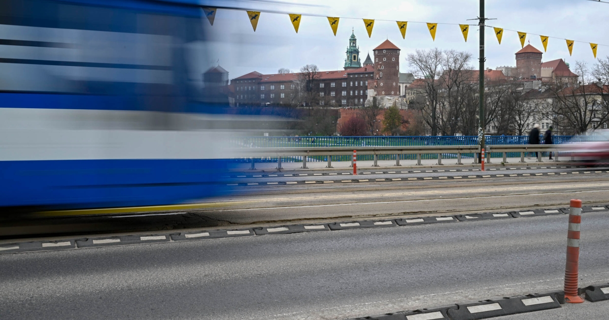 Ten dzień już blisko. Zamknięty most, objazdy na wielu liniach [INFORMATOR]