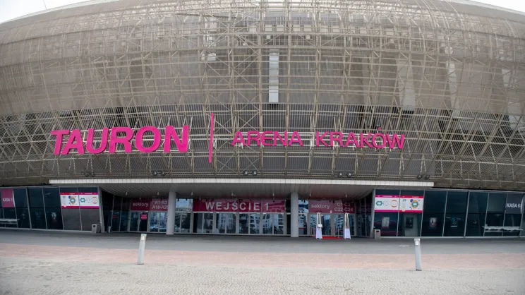 Tauron Arena Kraków może pomieścić maksymalnie do 22 000 widzów