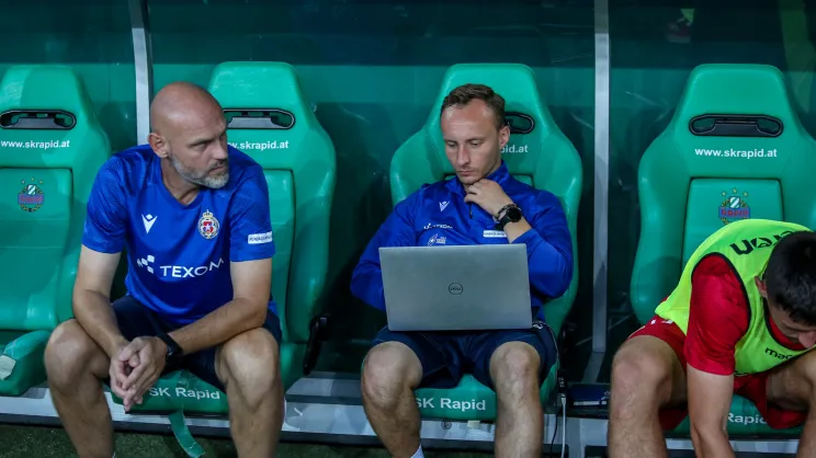 Mariusz Jop i jeden z jego asystentów Michał Siwierski