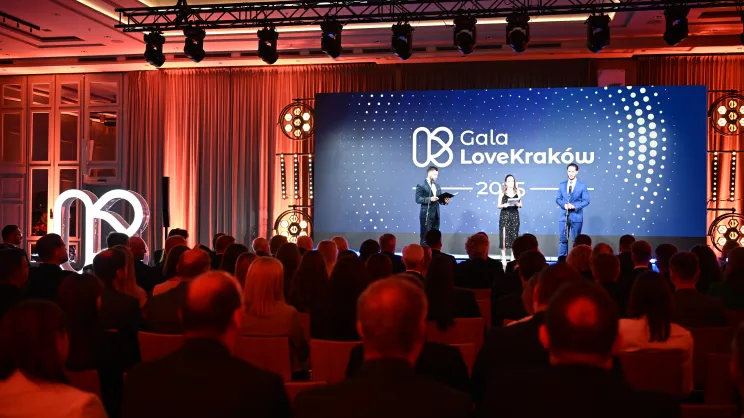 Publiczność ogląda galę 