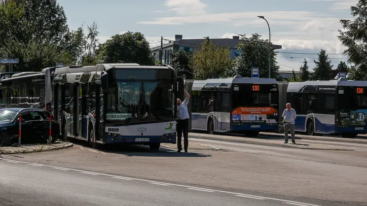 Widok na pętlę autobusową "Azory"