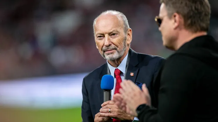 Peter Moore 