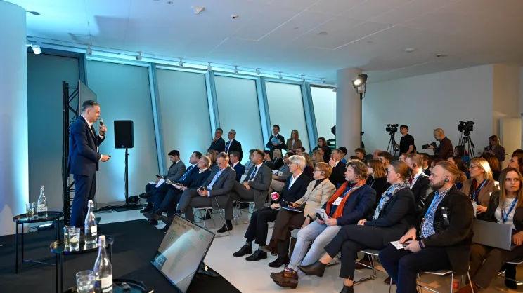 Kongres ekonomiczny OEES Open Eyes Economy Summit