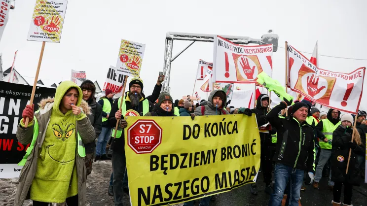 Protest przeciwko trasie S7 w Głogoczowie