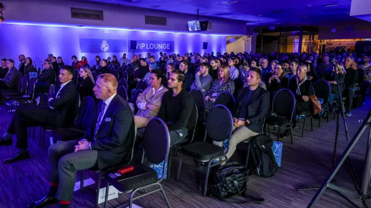 Uczestnicy konferencji dot. profilaktyki uzależnień wśród dzieci i młodzieży