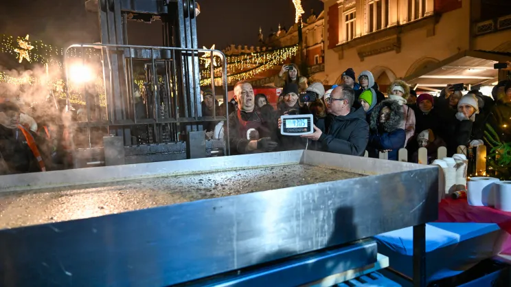 Bicie rekordu w gotowaniu żurku świątecznego