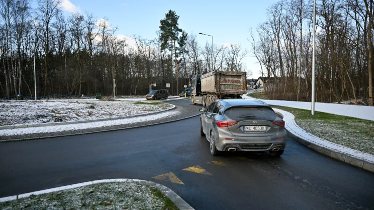 Rondo u zbiegu ulicy 8 Pułku i Zawiłej