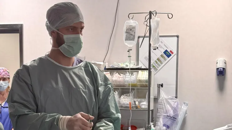 Pierwsze operacje endoskopowe kręgosłupa w szpitalu wojskowym