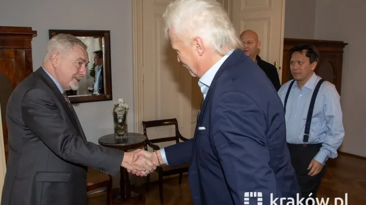 Spotkanie "nowych właścicieli" Wisły z prezydentem Majchrowskim
