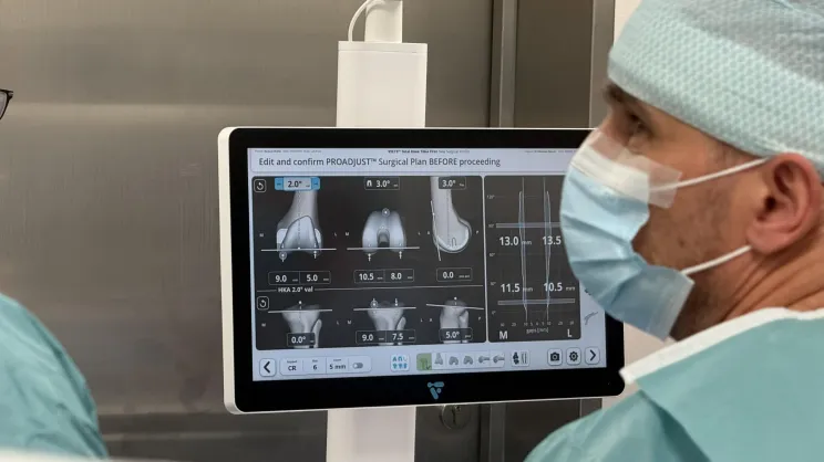 Robot ortopedyczny już pracuje na sali operacyjnej 5 Wojskowego Szpitala Klinicznego w Krakowie