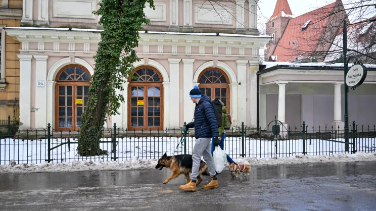 Nieczynna kawiarnia Zakopianka na Plantach