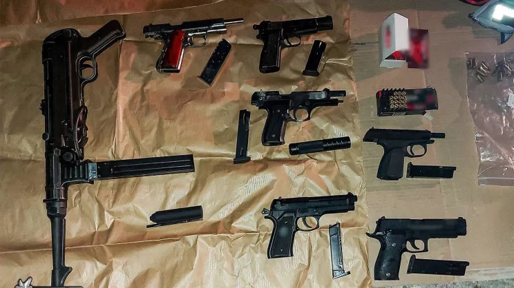 Broń