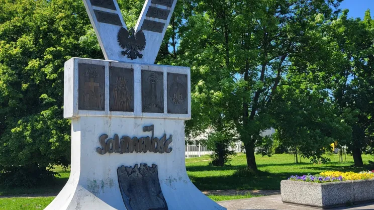 Pomnik Solidarności "Bądź Wierny, Idź"