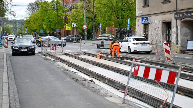 Remont torowiska na Piłsudskiego
