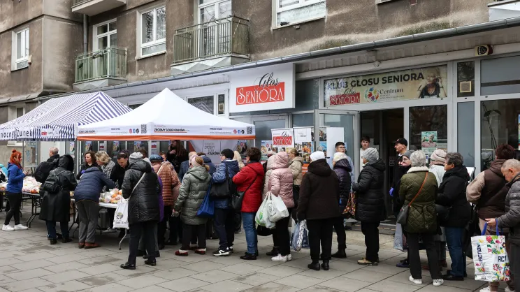 Wielkanocny żurek dla samotnych