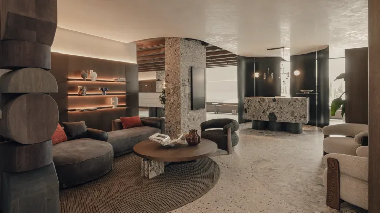 Lobby, Noho