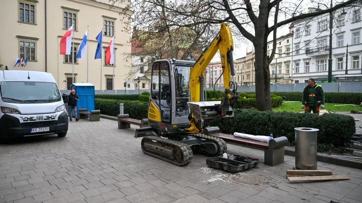 Rozpoczęcie przebudowy placu przed Urzędem Miasta