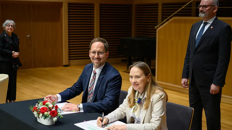 Minister Katarzyna Pełczyńska-Nałęcz, Jakub Kwaśny