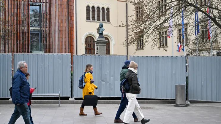 Rozpoczęcie przebudowy placu przed Urzędem Miasta