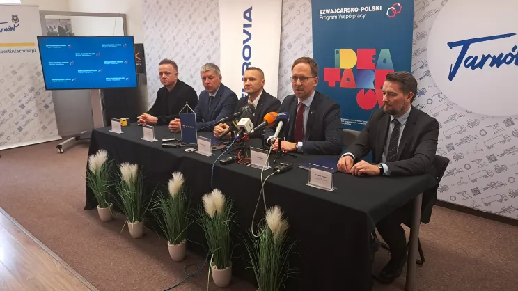 Podpisanie umowy na remont ul. Lwowskiej w Tarnowie