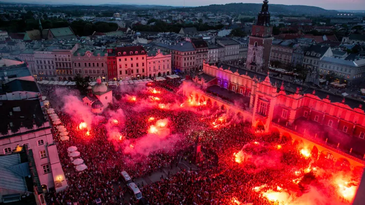 Feta Wisły Kraków na Rynku Głównym