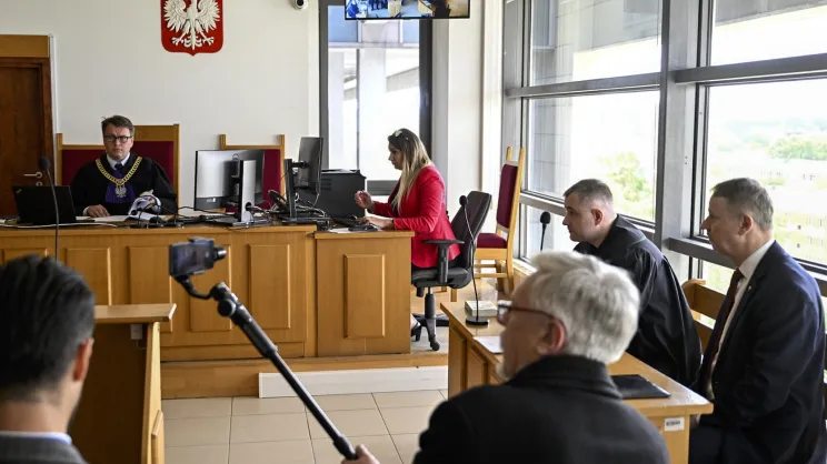 Rozprawa przed sądem okręgowym w sprawie Szczęsnego Filipiaka