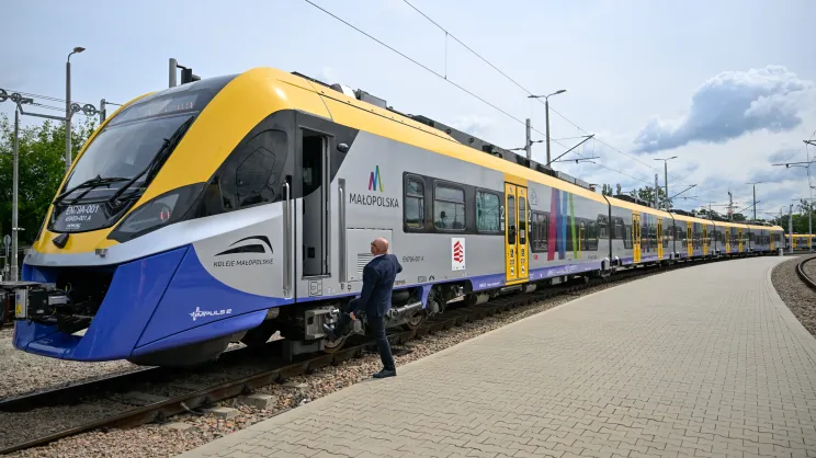 Przekazanie dwóch nowych pociągów dla Kolei Małopolskich