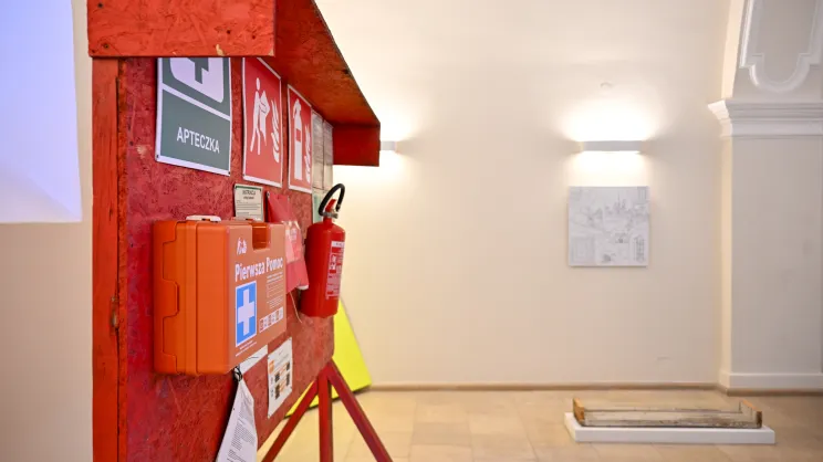 Wystawa „Lary i penaty. Obudowaniu poczucia bezpieczeństwa w architekturze”
