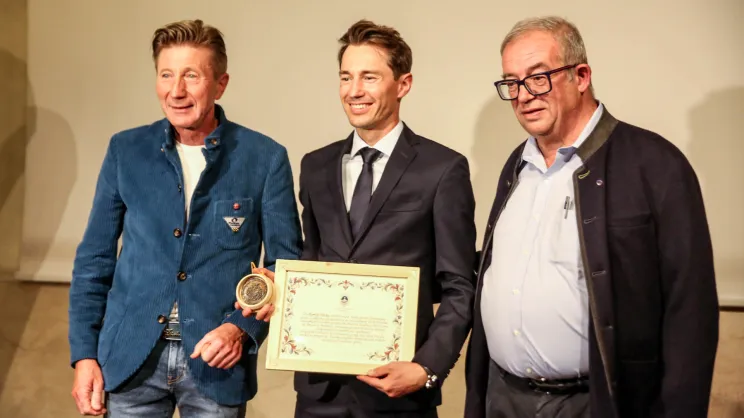 Kamil Stoch i Justyna Kowalczyk nagrodzeni przez region Val di Fiemme