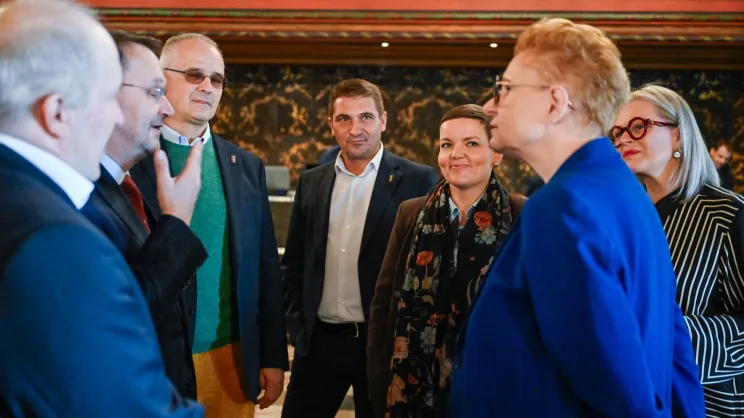 Konferencja zapowiadająca program darmowego listopada na Zamkach w Polsce