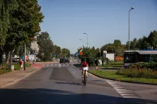 Widok na pętlę autobusową "Złocień"