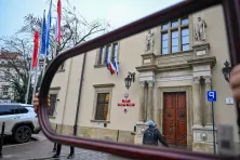 Urząd Miasta Krakowa w lustrze