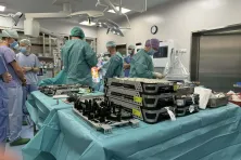 Robot ortopedyczny już pracuje na sali operacyjnej 5 Wojskowego Szpitala Klinicznego w Krakowie