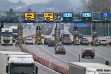 Bramki poboru opłat na A4