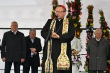 Święcenie pokarmów w Święta Wielkanocne na Rynku Głównym