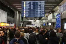 Testy tymczasowej poczekalni przedodlotowej Pre-Boarding Zone w Kraków Airport