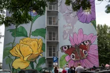 Nowy mural na bloku przy ul. Spółdzielców 13