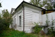 Dworek przy rondzie Barei