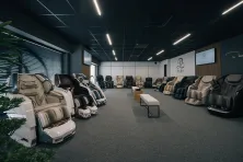 R-ShowRoom Rest Lords