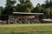 Główne boisko i trybuna Opatkowianki Kraków