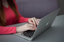 MacBook Apple