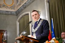 Łukasz Gibała podczas przemówienia