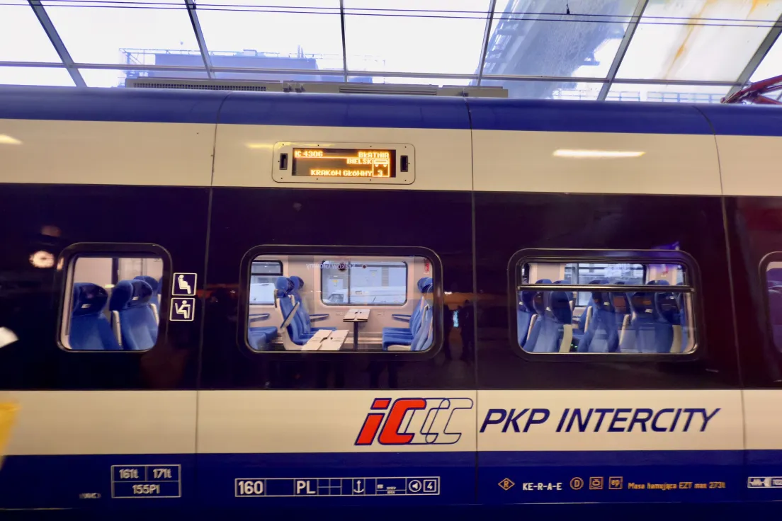 Pociąg PKP Intercity relacji Kraków - Bielsko-Biała