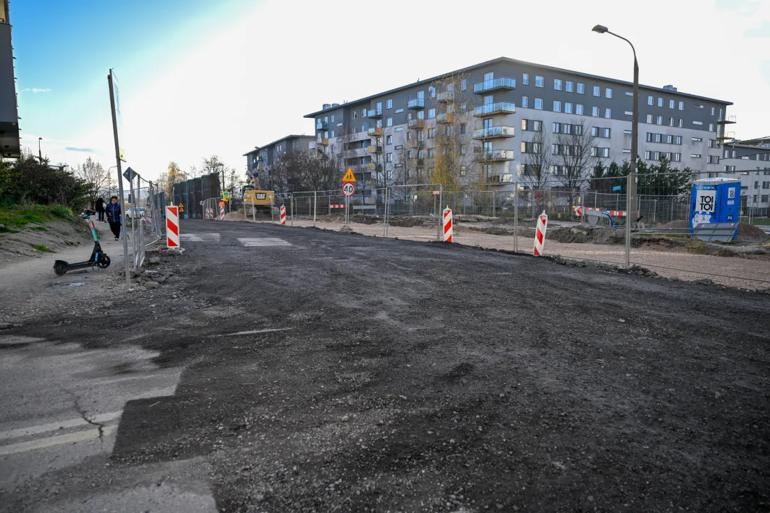 Tymczasowy objazd na ul. Bohomolca z powodu budowy KST