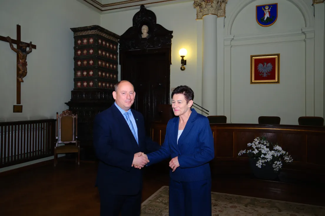 Od lewej wojewoda Krzysztof Klęczar i wiceprezydent Bożena Borkowska