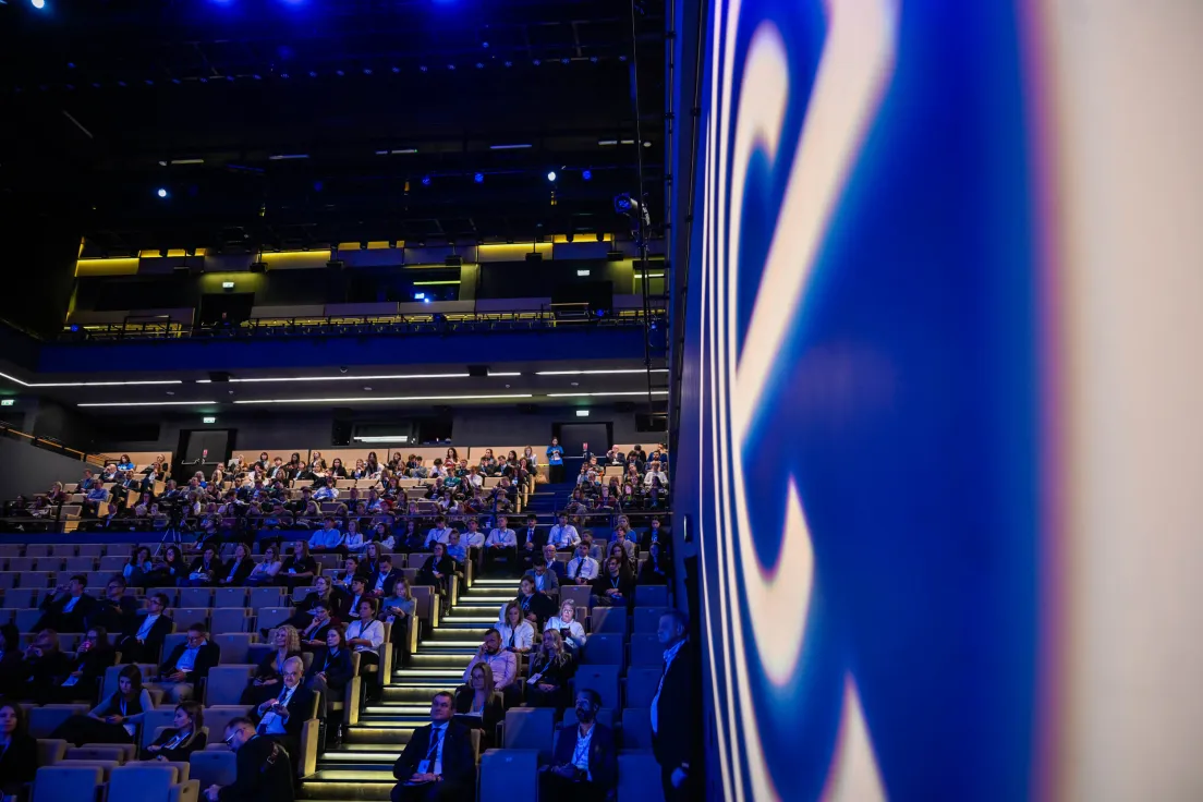 Kongres ekonomiczny OEES Open Eyes Economy Summit