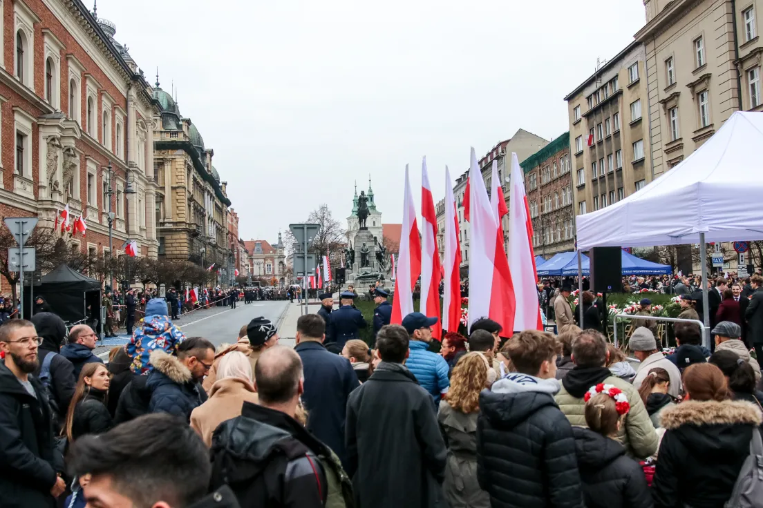 Obchody Święta Niepodległości na pl. Matejki w Krakowie